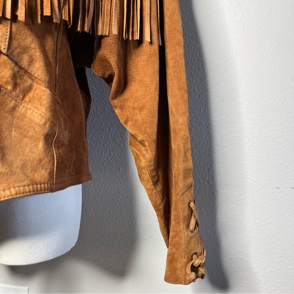 Vintage Wilson’s Leather Brown Suede Fringe Trim Diagonal Snap Button Jacket - Picture 10 of 13